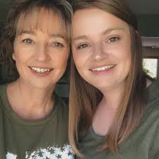 Mother-Daughter Look-A-Like Contest