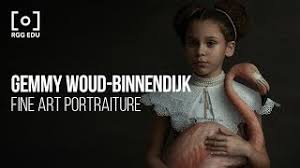 L'artiste hollandaise dévoile de magnifiques portraits d'enfants, parfois un peu glaçants mais surtout fascinants, ainsi que des compositions inspirées des tableaux et sculptures. Fine Art Portraiture By Gemmy Woud Binnendijk Full Proedu Download Free Courses