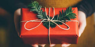 Here is a great gift guide for her. Why The Best Christmas Gift Is A Group Gift North Shore Mums