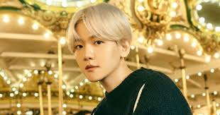 الآيدول الذي قد يُظن بأنه قريب لـ سونقكوان عضو سفنتين المصدر : One Eye Closed And Baekhyun Added To Hello Asia Discovery Spotify Playlist Hello Asia