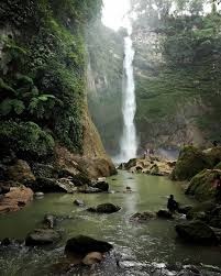 Tengok gambar di gambar pemandangan air terjun sahaja dah rasa mahu pergi kesini! Menikmati Keindahan Alam Sumatera Utara Di Air Terjun Jambuara Indah Simalungun
