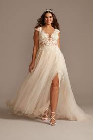 Cap Sleeve Lace Appliqued Plus Size Wedding Dress David S Bridal Davids Bridal Wedding Dresses Wedding Dress Styles Wedding Dress Cap Sleeves