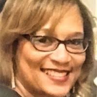 Donna Gallien's Instagram, Twitter & Facebook