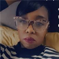 Melinda Mayne's Instagram, Twitter & Facebook