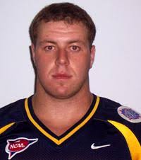 SHURYN'S TOUCHDOWN ENOUGH AS PACE KNOCKS OFF STONEHILL, 7-0