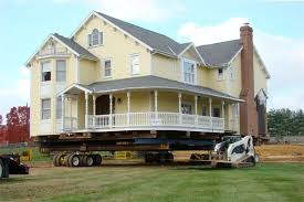 Http Www Thesportscholar Com Wp Content Uploads 2014 02 Move A House To New Location Jpg Moving House House Shifting Building A House