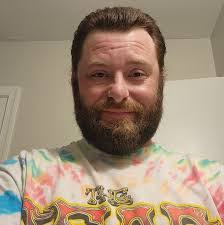 Travis Mckee's Instagram, Twitter & Facebook