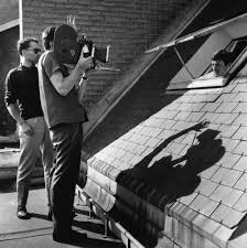 Godard Directs Belmondo Through The Window Of A House In The 16th Arrondissement Of Paris A Bout De Souffle 1959 Jean Paul Belmondo Jean Paul Paul Belmondo