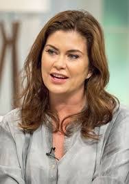 Amanda Lamp's Instagram, Twitter & Facebook