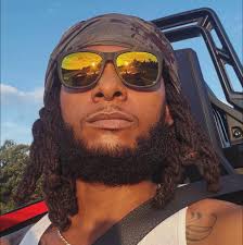 Black people understand anything watch: “YLJLYUAD” 😩😂🤣