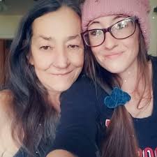 i can't do the tentacles they're so pointy at the end 😭 spent couple bills 