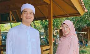Koleksi video alvin faiz terbaru. Cerai Dari Muhammad Alvin Faiz Larissa Chou Tidak Ada Penyesalan Okezone Celebrity