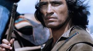 Pero, por otro, experimenta una poderosa atracción hacia el mundo de los blancos. Diario Hoy Del Futbol Al Cine La Fabulosa Historia Del Itapuense Florencio Amarilla