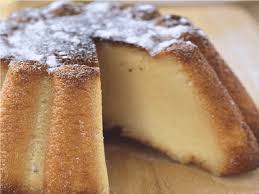 Le Gateau De Semoule Au Miel Grand Maman Est Un Entremets A Base De Lait Semoule Sucre Oeuf Miel Gateau De Semoule Recette Facile Gateau Facile Rapide