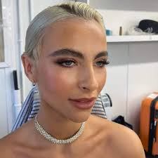 Christine Close -...