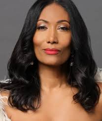 Who's the Queen of the show Leslie or Anita?? 🤔 👑 💎