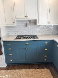 Kitchencabinetsupperandlowerdifferentcolors New Kitchen Cabinets Teal Kitchen Cabinets Kitchen Design