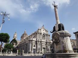 Discover the destinations that can be reached from catania airport. Attraktionen In Catania Viator