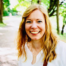 Manuela Graf's Instagram, Twitter & Facebook