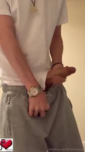 MB Felix Jones: FAT COCK - video 3 - ThisVid.com