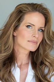 Reparto de Dead Fire (película 1997). Dirigida por Robert Lee