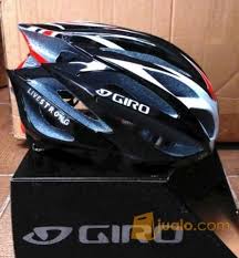 Dengan helm sepeda terbaik di jakmall.com, kamu bisa bersepeda tanpa ada rasa takut! Helm Giro Livestrong Hitam Merah Jakarta Barat Jualo