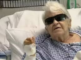 Idosa de 84 anos é mordida por jacaré e se salva após socar animal na  Flórida