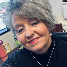 Tammy Smith Westbrook 更换了头像- Tammy Smith Westbrook