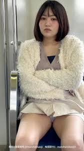 街拍街拍偷拍走光