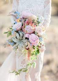 Feb 07, 2020 · 20 pretty pink wedding bouquets for every style bride from peonies to roses, we have all the inspo. 49 Stunning Pastel Wedding Bouquets Weddingomania
