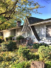 This Is My Favorite Storybook Ranch House In Lodi Ca Also Happens To Be The Street I Live On Ranch House Plans Ranch Style Homes Exterior Design