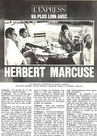 Sous menu, les touches entrée ou barre espace pour consulter les détails de l'évènement. Les Articles De L Express En 1968 L Express