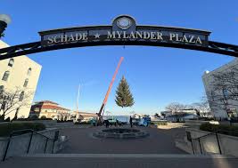 O, Christmas Tree: Barnes Nursery continues to help make City of Sandusky  tree a holiday tradition