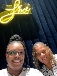 Do you love to travel?