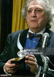 William Dewolf's Instagram, Twitter & Facebook