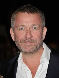 Accountant to the stars cheated taxman out of £1 million by submitting fake  invoices