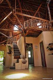 House Built Out Of Local Trees Mud And Cow Dung Traditional Kenyan Architecture With A Modern Twist Modern Home Interior Design Cob House Mud House