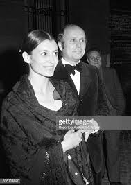 Beppe menegatti, all'anagrafe giuseppe menegatti (firenze, 6 settembre 1929), è un regista teatrale italiano. Italian Ballet Dancer Carla Fracci And Her Husband And Italian Director Beppe Menegatti Attending The Lady Roma Awarding Ceremony 1 Ballet Dancers Dancer Photo