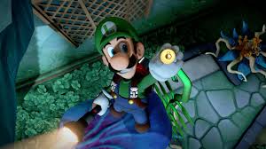 In order to destroy the chest, you'll first have to stun it. Luigi S Mansion 3 How To Beat The Garden Boss In The Floor 7 Luigi S Mansion Luigi S Mansion 3 Luigi