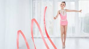 Hoop, ball, clubs, ribbon or rope. Ginnastica Ritmica Cos E E Come Si Pratica Pg Magazine