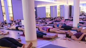 Hot yoga is a series of traditional hatha yoga poses and breathing exercises, suitable for hot yoga also stimulates the organs, glands, and nerves, moving fresh oxygenated blood to 100 percent of the. Hot Yoga Yoga39 Koln Innenstadt Urban Sports Club