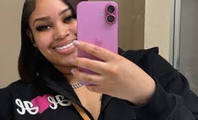 Meet Sebastian Flores: Entrepreneur & Artist