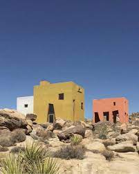 Joshua tree national park lies at the convergence of two deserts, the mojave and the colorado. John Schweitzer Joshua Tree Google Search Architecture Maison Hotel