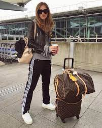 Chiara Ferragni S Casual Chic Airport Style Is Everything Bloglovin Fashion Comfy Travel Outfit Comfy Airport Outfit Airport Outfit