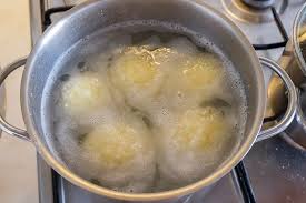 How big do potato dumplings need to be? German Potato Dumplings Kartoffelklosse Recipes From Europe