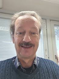 Eikö ole aika liittyä jo Natoon?