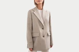 Shop over 220 top tailored blazers uk and earn cash back all in one place. The 15 Best Work Blazers For The Professional Woman 2019