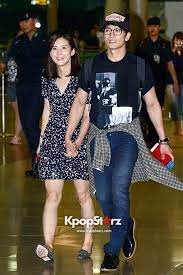 Previously, photos of lee min jung from the past were circled around web communities where netizens commented on how different she looks. K Ent Baby Watch Lee Byung Hun And Lee Min Jung Welcome Baby Ji Sung Takes Lee Bo Young On Babymoon Korean Celebrity Couples Lee Bo Young Korean Celebrities
