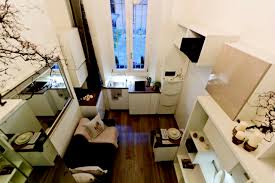 Ecco il progetto perfetto di un designer che ha. La Sorprendente Trasformazione Di Un Monolocale Metropolitano Come Ristrutturare La Casa