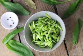 Eingelegte Kapern Aus Barlauchknospen Dailyvegan Rezept Lauch Gefulltes Gemuse Barlauch